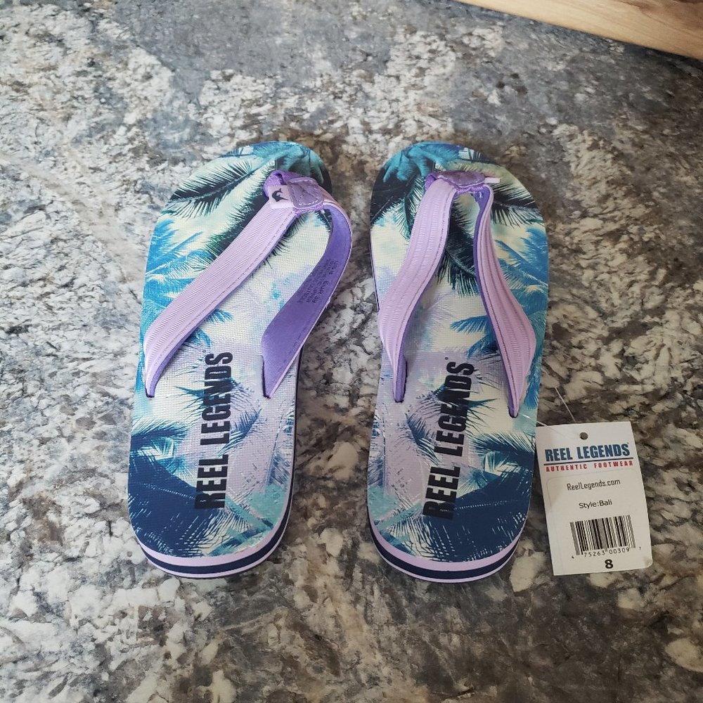 New w/ Tags Reel Legends Sandals - Size 8